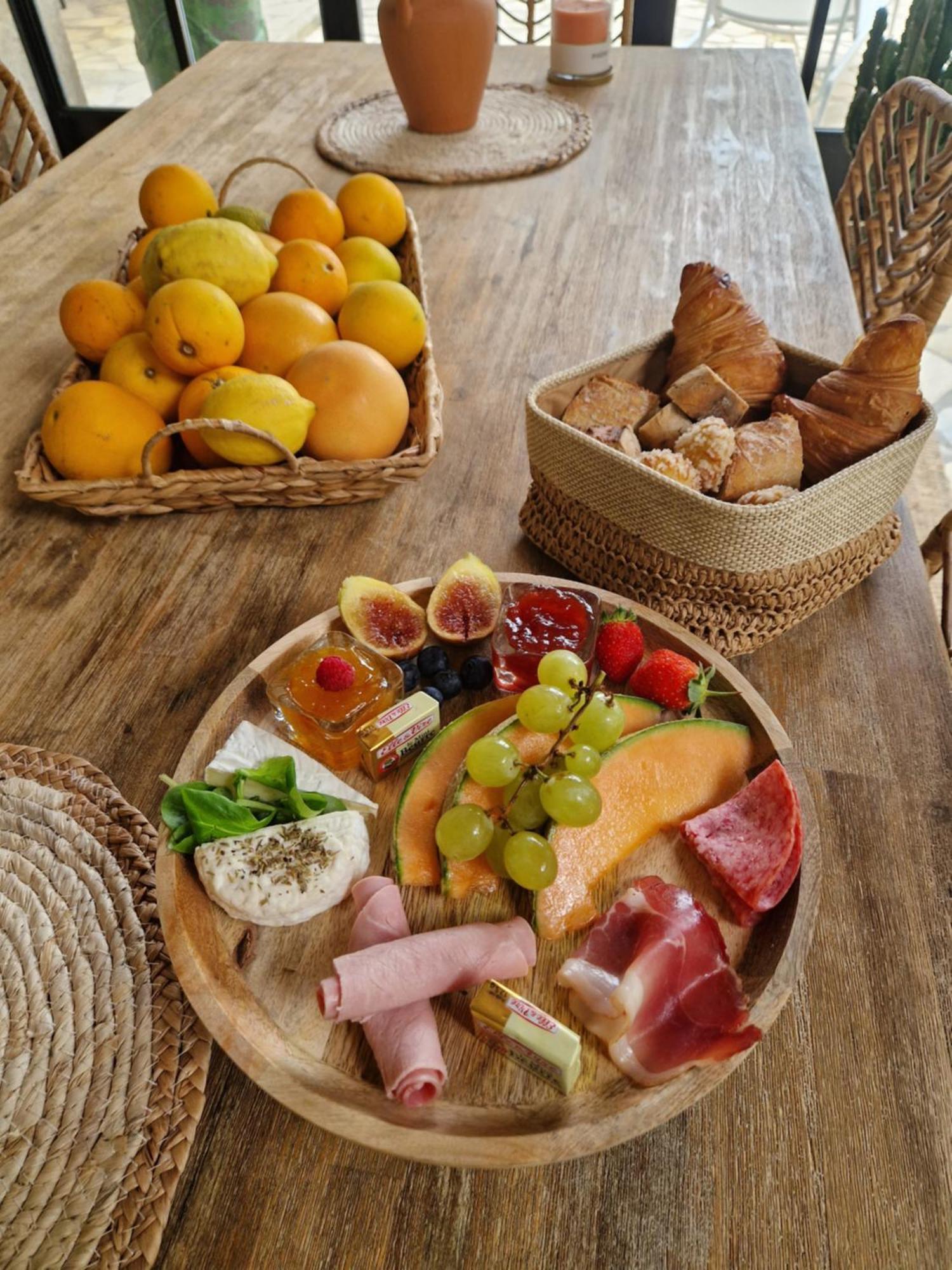 مبيت وإفطار تاراسكون Mas Armelin المظهر الخارجي الصورة